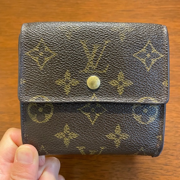 Clearance!  Authentic Louise Vuitton Wallet TH0976 - Picture 5 of 15